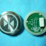 Кнопка вызова/приказа, KONE, закрытие дверей, синяя подсветка